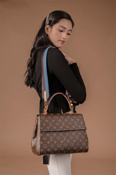 louis vuitton guarantee on bags|louis vuitton customer service.